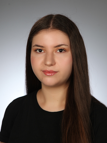 Pelin Nur ÇÖL
